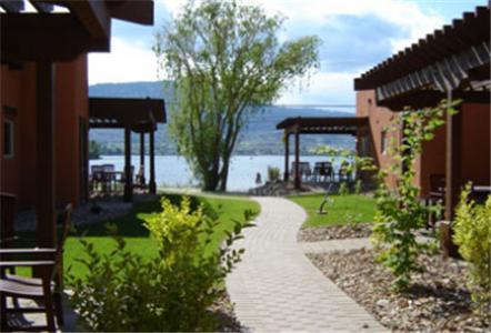 Village On The Lake Osoyoos Exteriér fotografie